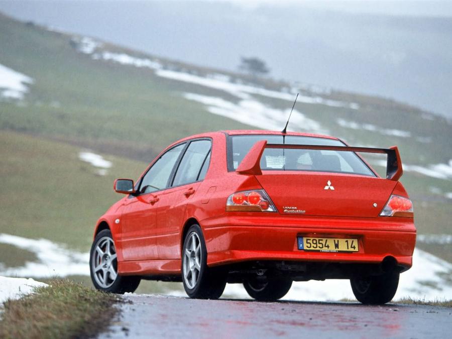  Mitsubishi Lancer Evolution VIII 2003 года  (фото 23 из 58)